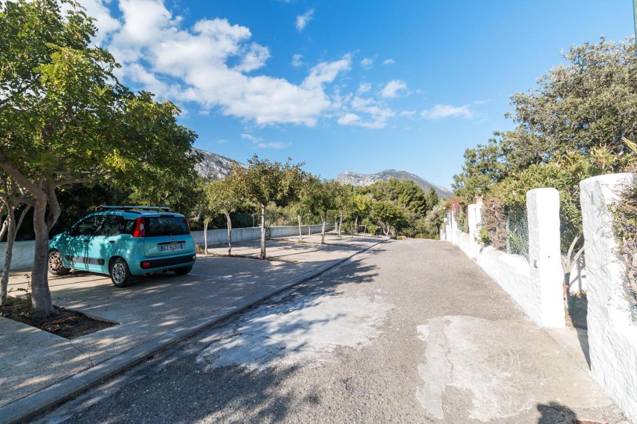Ferienwohnung Sos Dorroles Cala Gonone Exterior foto